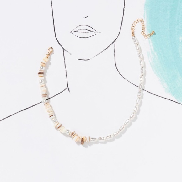 Anthropologie Pearl Shell Necklace. Brand new! - Picture 16 of 16